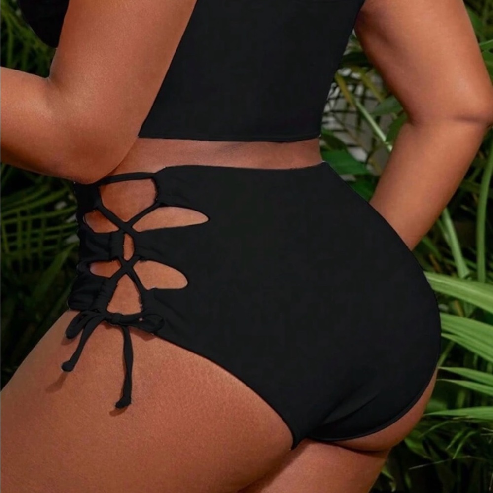 SHEIN Black Lace-Up Bikini